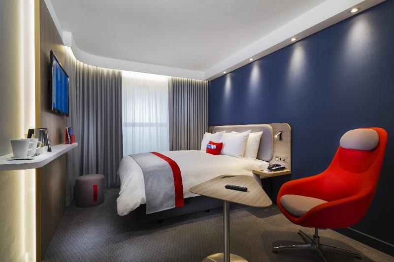 Holiday Inn Express Astana - Turan Buitenkant foto